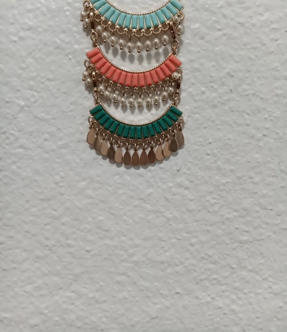 Women’s Premier Reversal Layered Pendant Necklace - Turquoise, Coral, Green, Gld - Picture 2 of 6